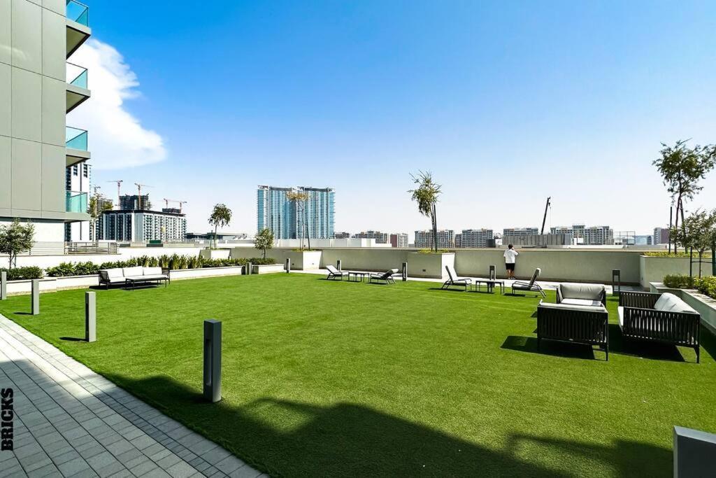 Sleek One Bed Sobha Vistas A1302